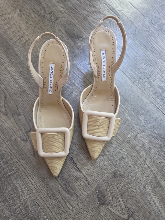 Manolo Blahnik Shoes - Light Beige Calf Leather Buckle Detail Slingback Pumps